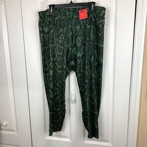 Love Life Live Snakeskin Print Leggings